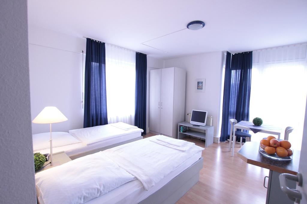 Ib-Gaestehaus Estugarda Quarto foto